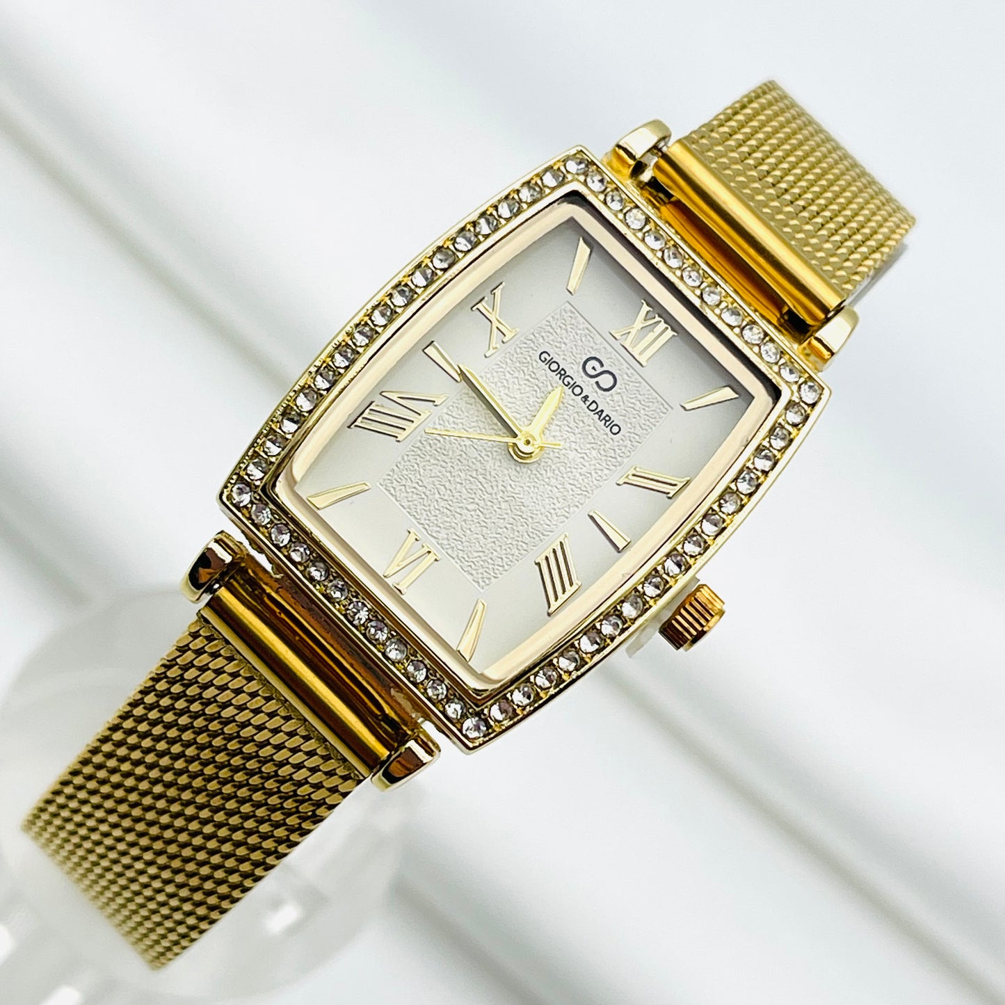 Montre JOLYA Fond Blanc