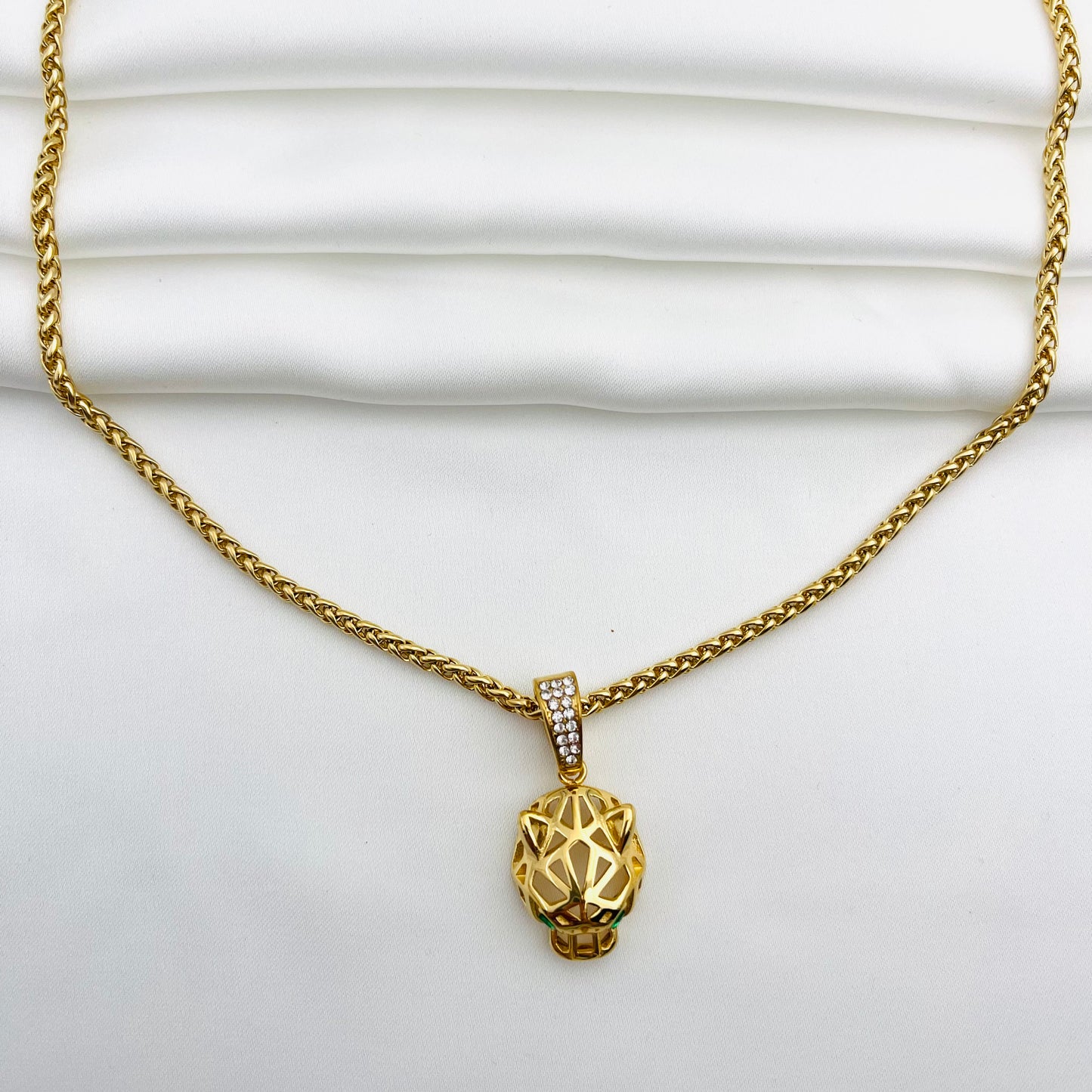 Collier JAGUE