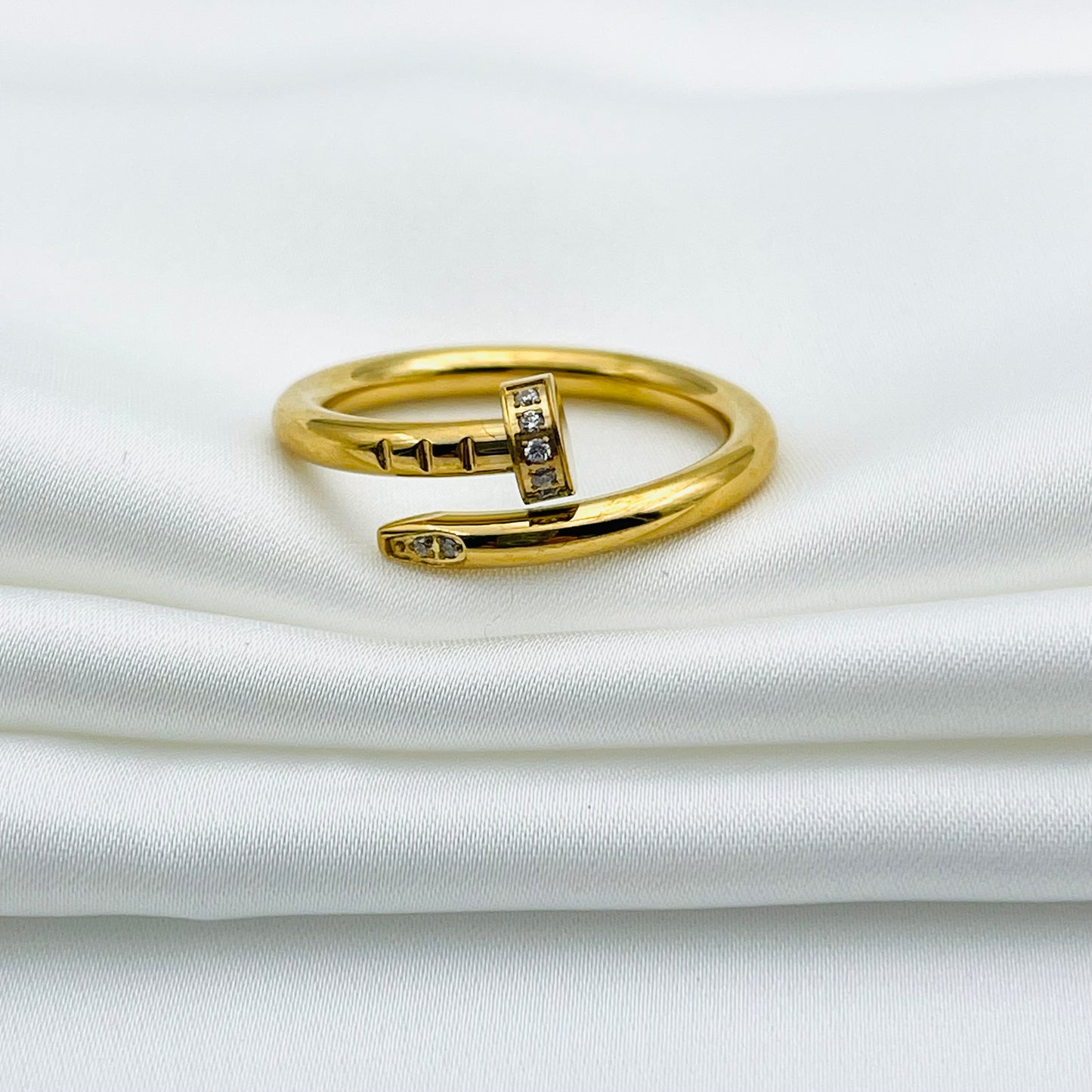 Bague CLOU