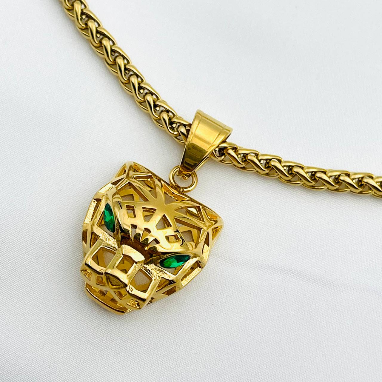 Collier JAGUE